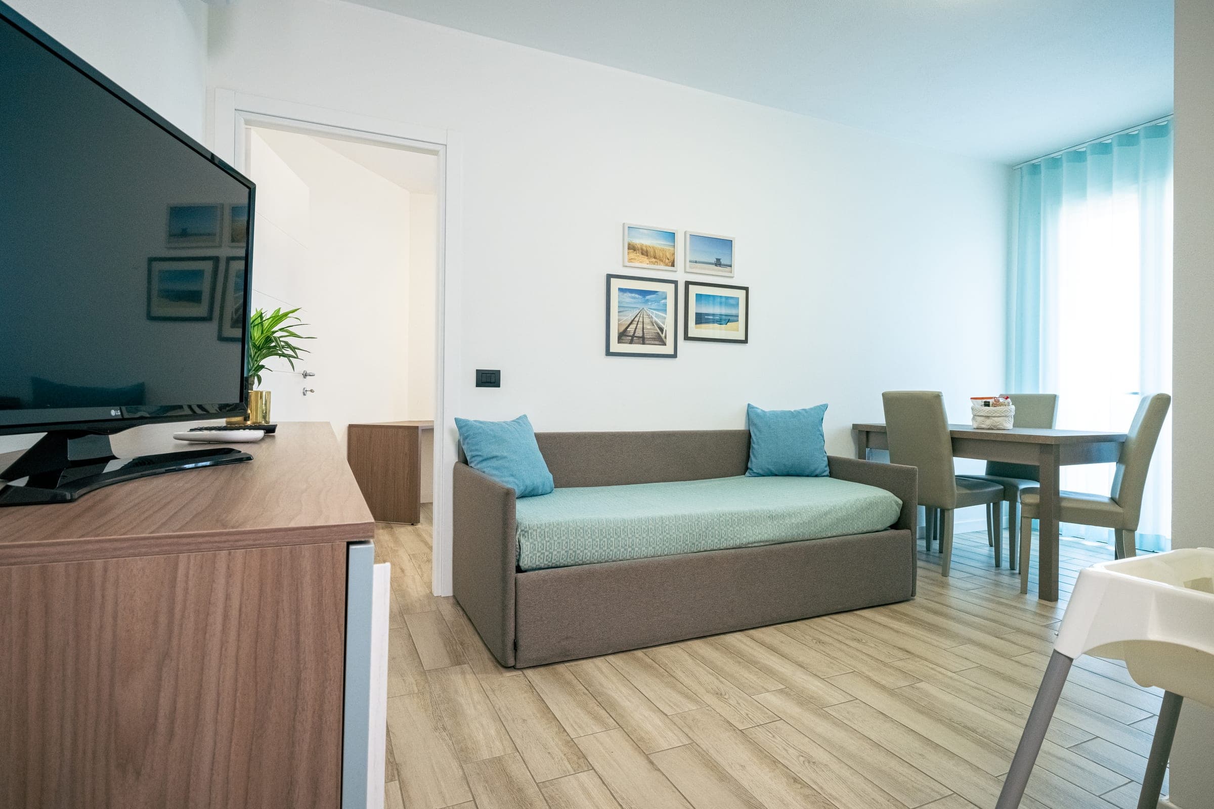 Zwei-Zimmer-Apartment Standard thumbnail 5